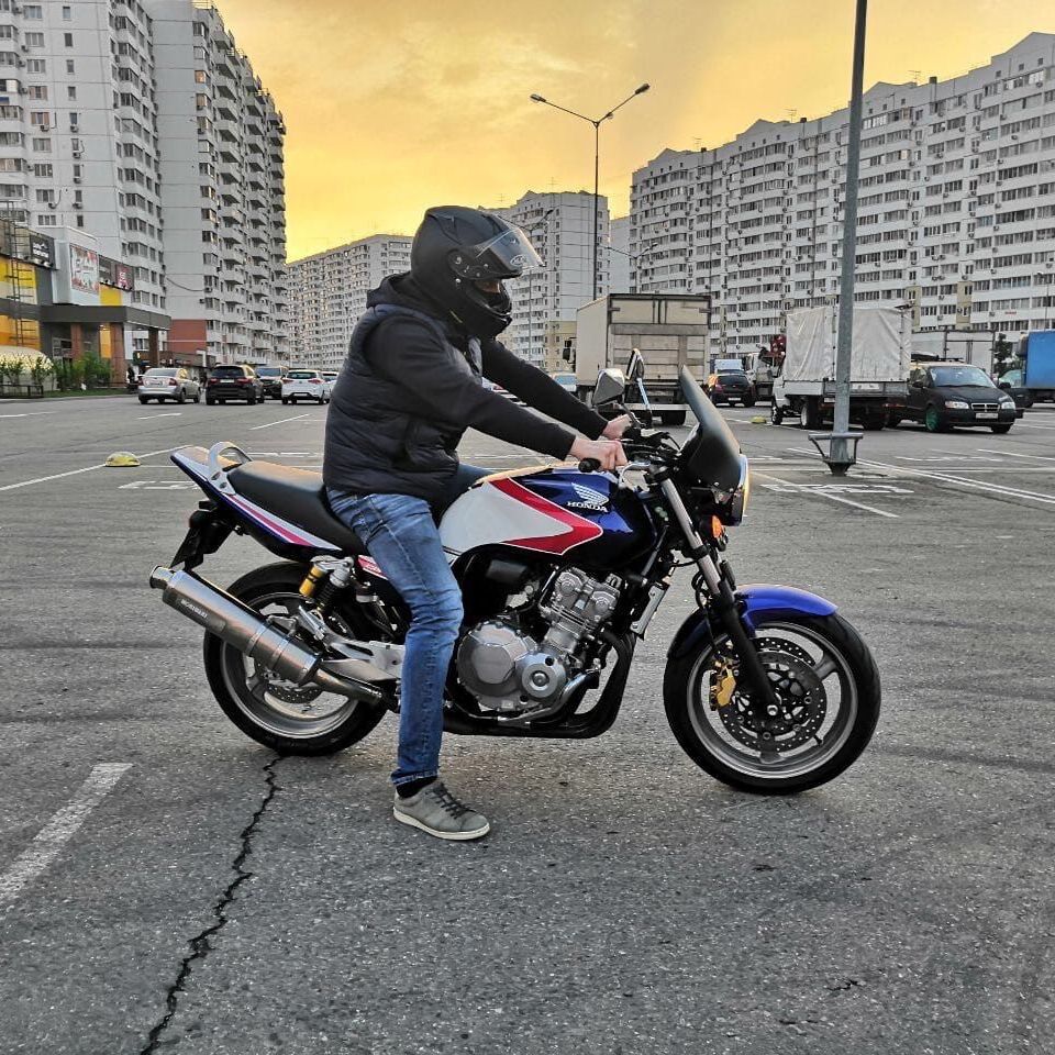 Артем Савельев